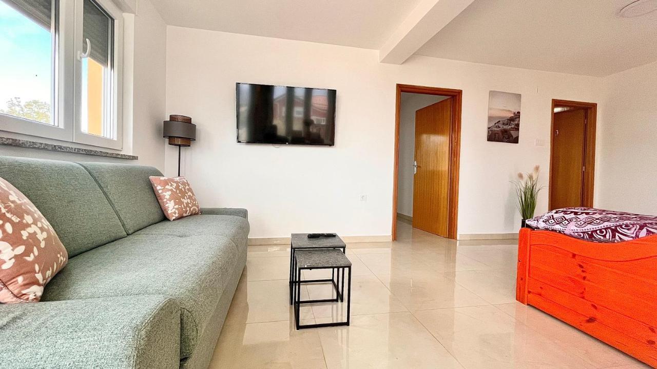 Apartment Vukancic *